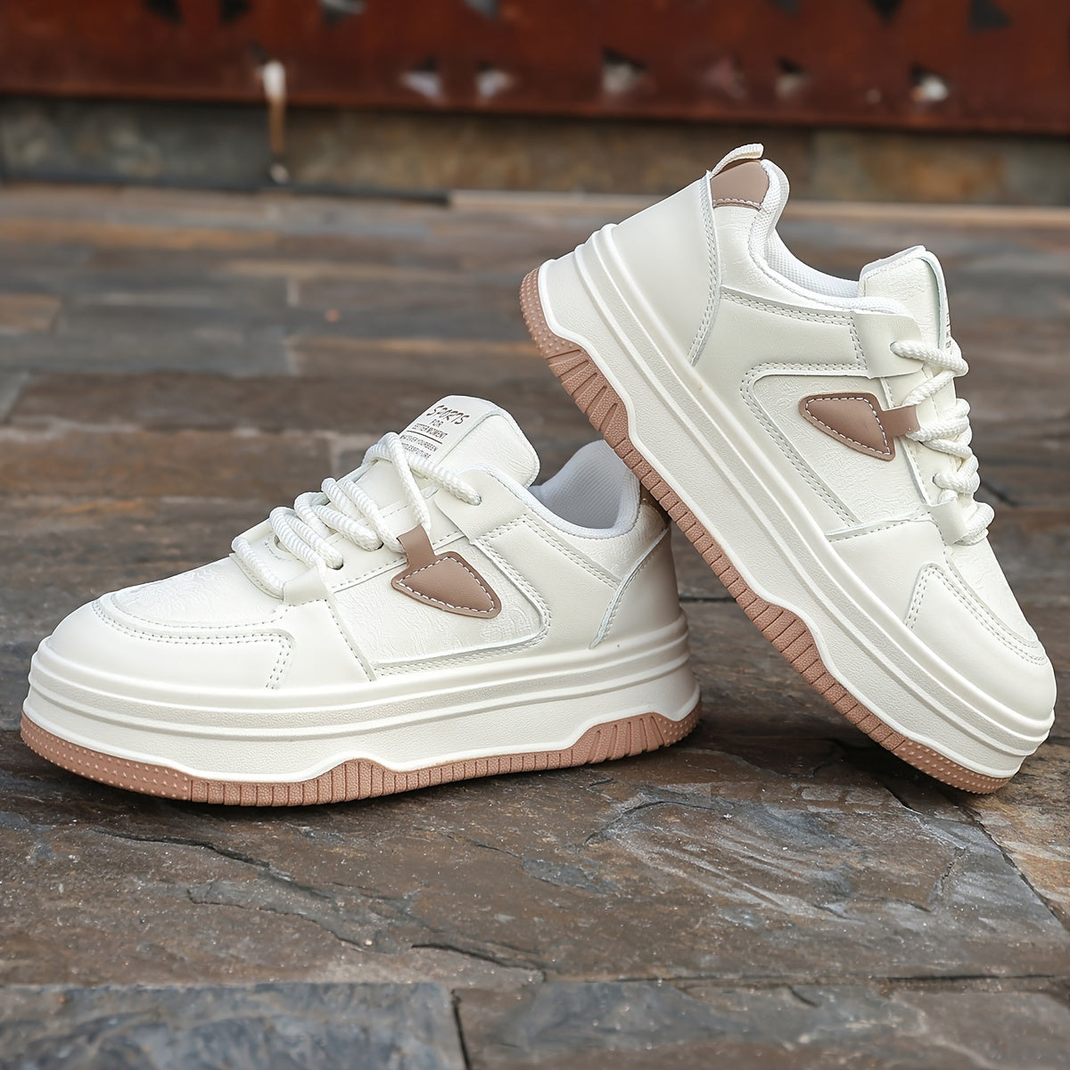 Women’s Low-Top Lace-Up Sneakers Smooth Finish