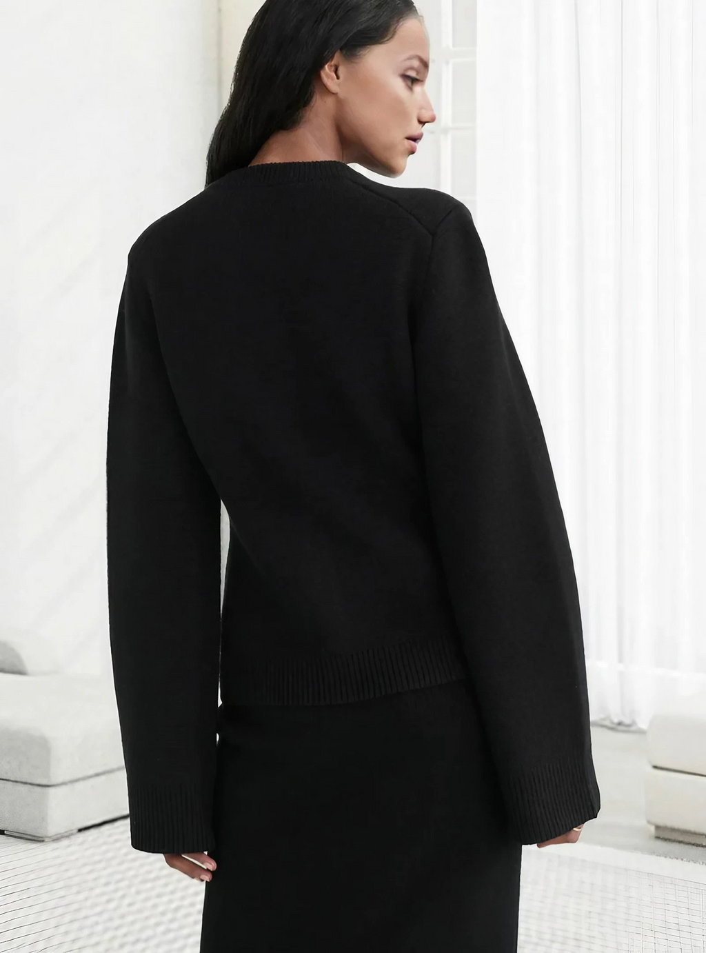 Women’s Sleeveless Cardigan Slim Fit Button-Up