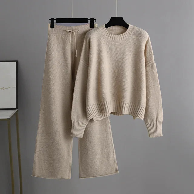 Women’s Oversized Jumper and Loose Trousers Set
