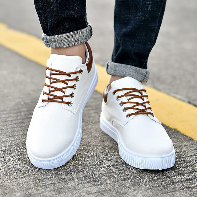 Men’s Sneakers Low-Cut Rounded Shape