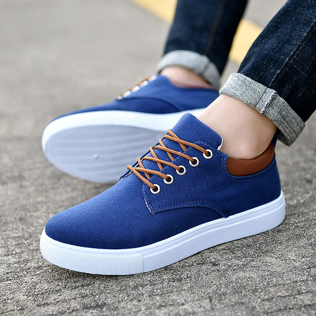 Men’s Sneakers Low-Cut Rounded Shape