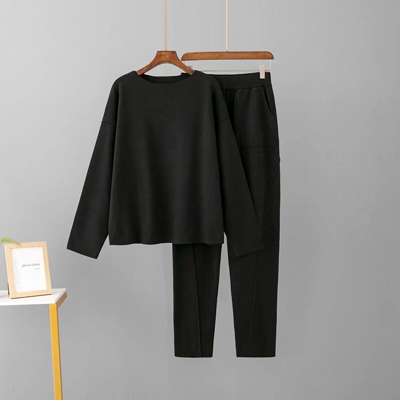 Women’s Fitted Knitted Tracksuit Set Long Sleeve