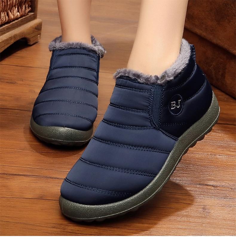 Mid-Calf Boots Straight Silhouette Lace Up