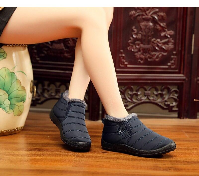 Mid-Calf Boots Straight Silhouette Lace Up