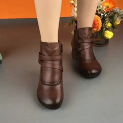 Women’s Ankle Boots Smooth Silhouette