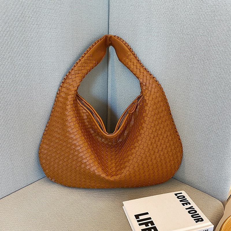 Bag Medium Structured Smooth Surface