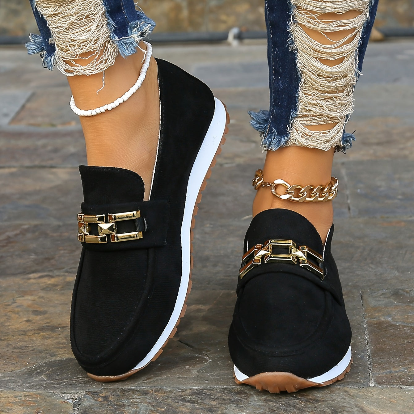 Women’s Low-Top Sneakers Glittery Surface