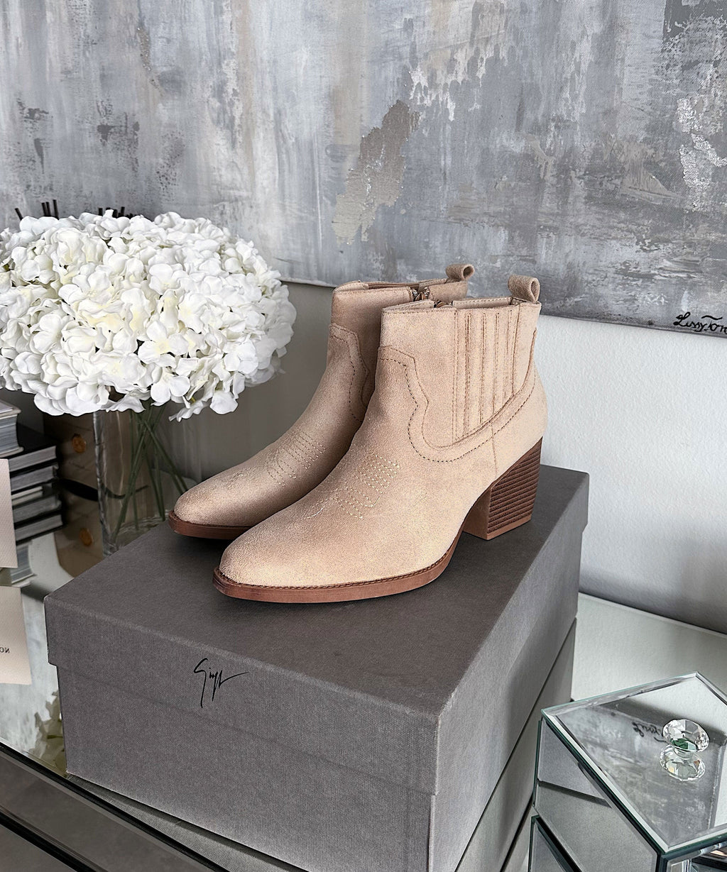 Ankle Boots Mid-Height Rounded Toe