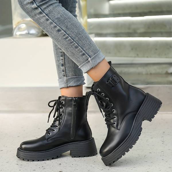 Ankle Boots with Bow Fastening