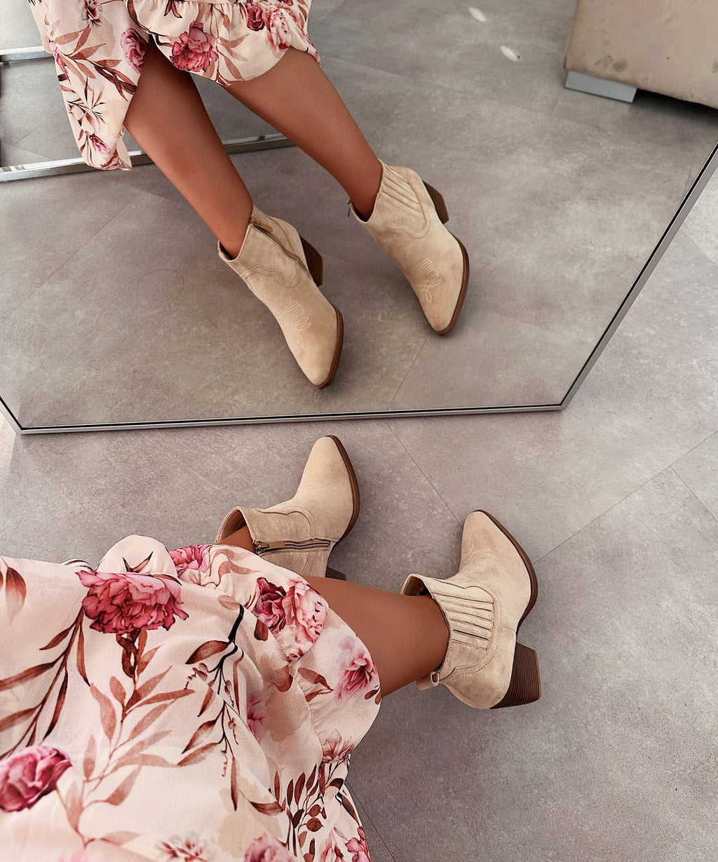 Ankle Boots Mid-Height Rounded Toe