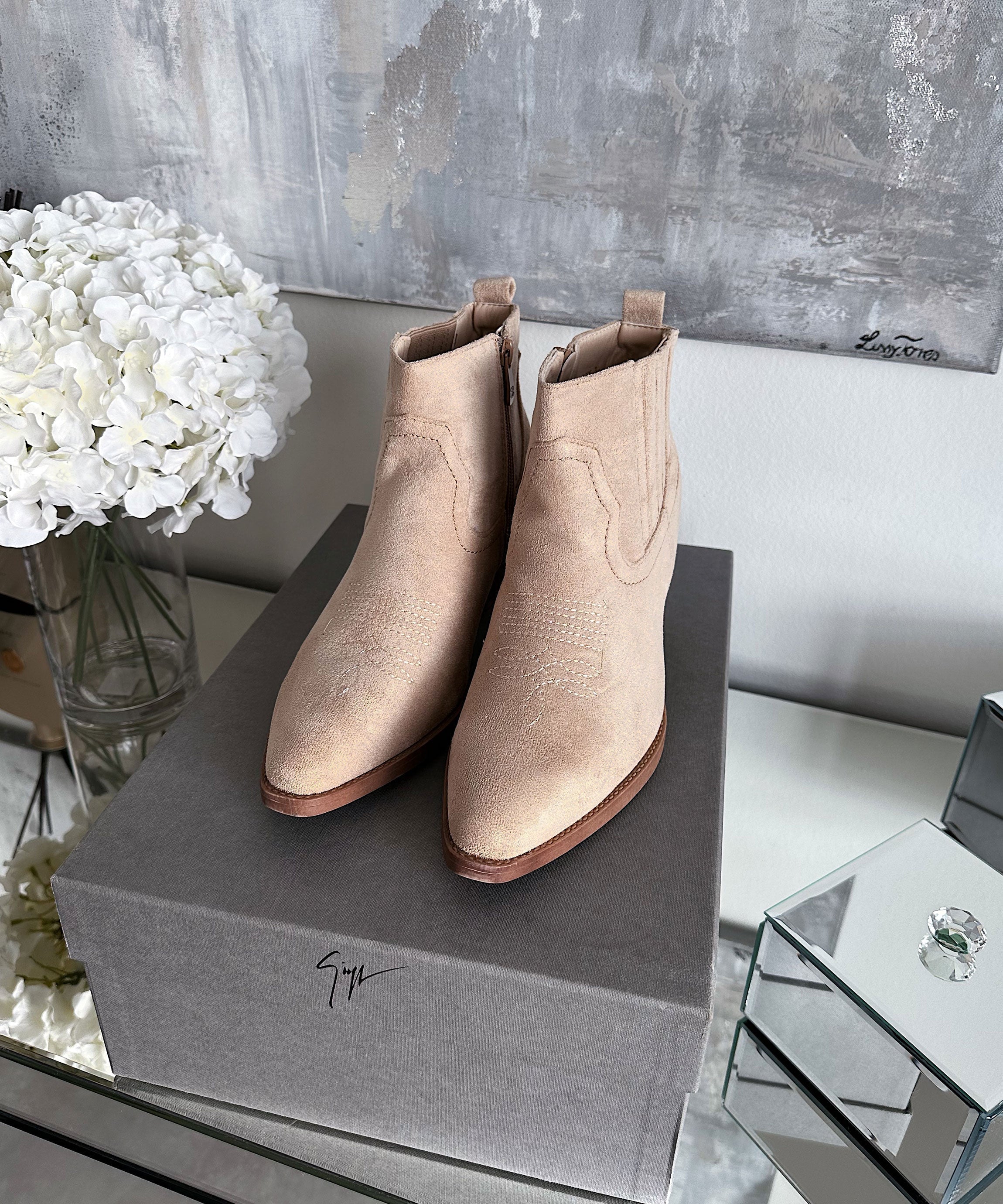 Ankle Boots Mid-Height Rounded Toe