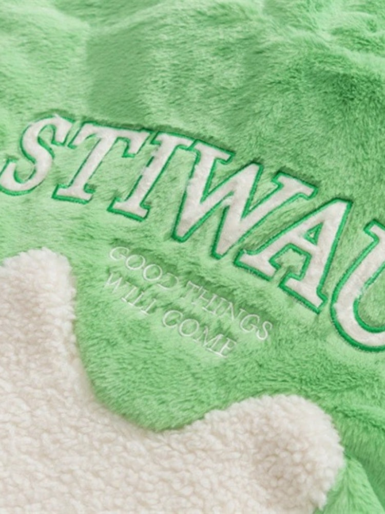 Men’s Straight Cut Hip-Length Jacket with Zipper Closure