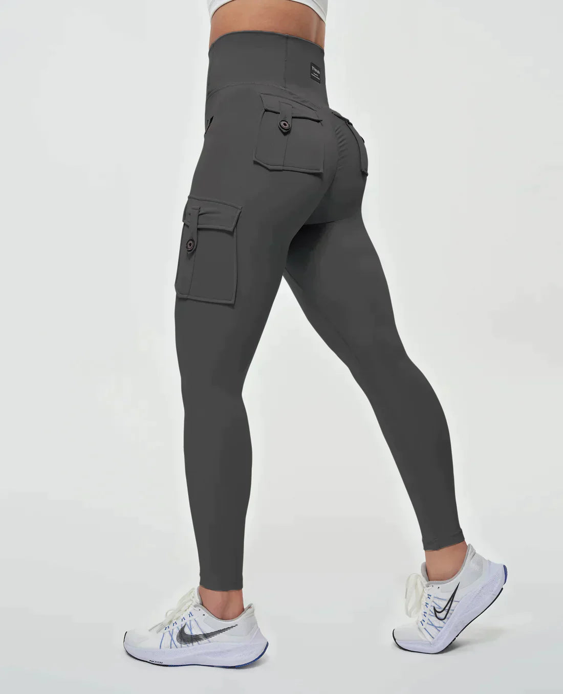 High-Waisted Leggings Fitted Design with Cargo Pockets