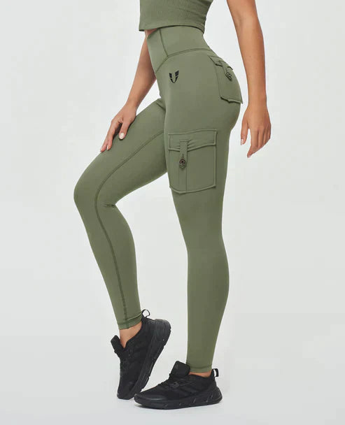 High-Waisted Leggings Fitted Design with Cargo Pockets