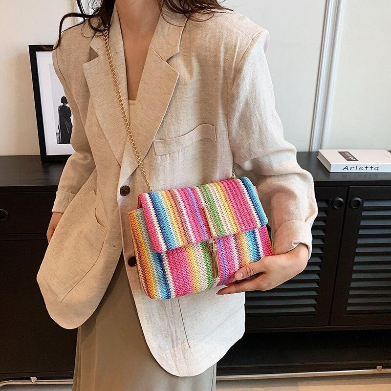 Clutch Small Structured Smooth Surface