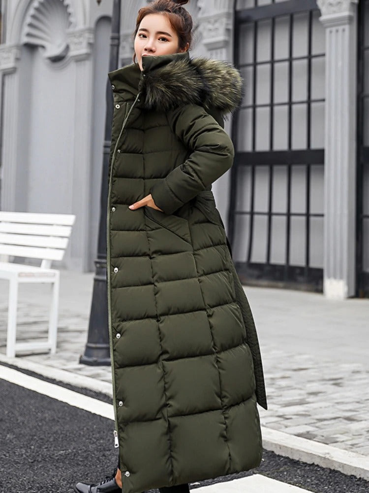 Women’s Long Sleeve Parka Straight Shape with Fur-Trimmed Hood