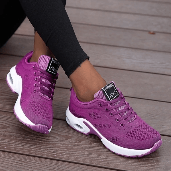 Women’s Hiking Shoes Low-Cut Shape Lace-Up